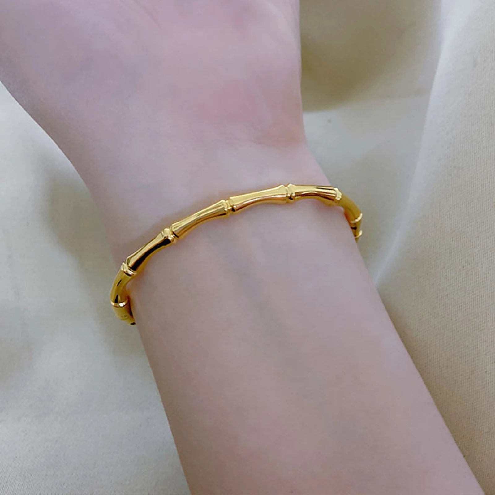 1pc Titanium Steel Gold Bracelet