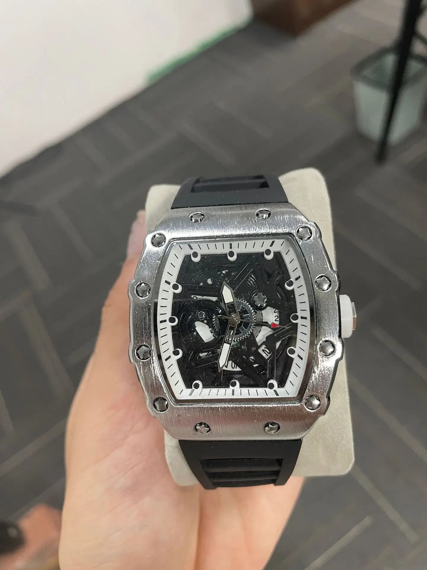 Helios Phantom
