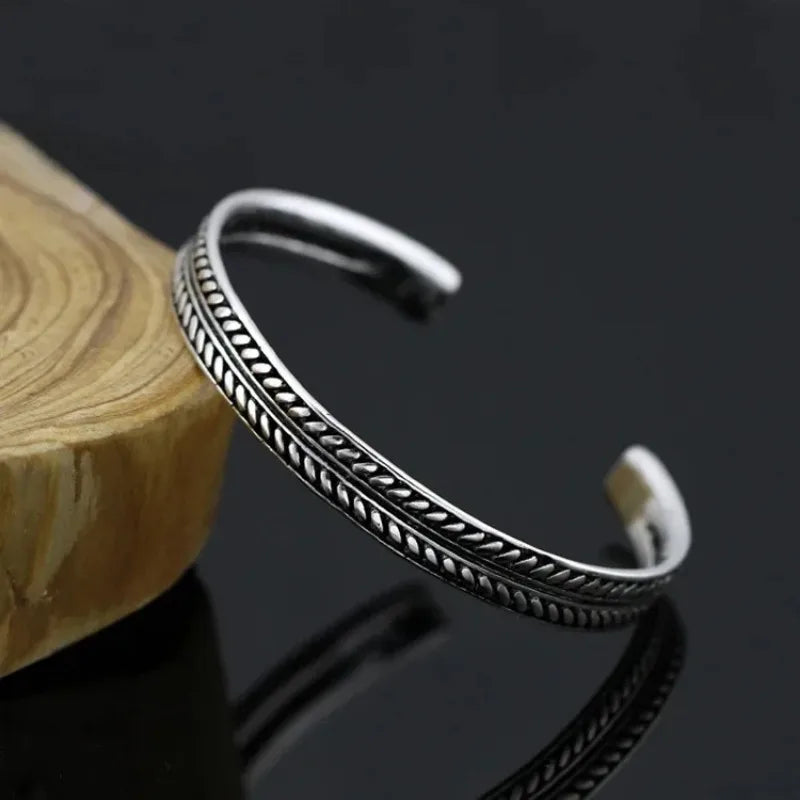 2025 Simple Twisted Bracelet for Men