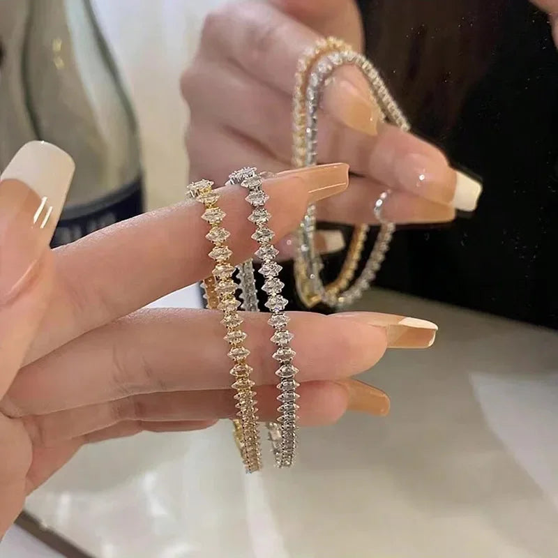 9091- Rhinestone Chain Bracelet